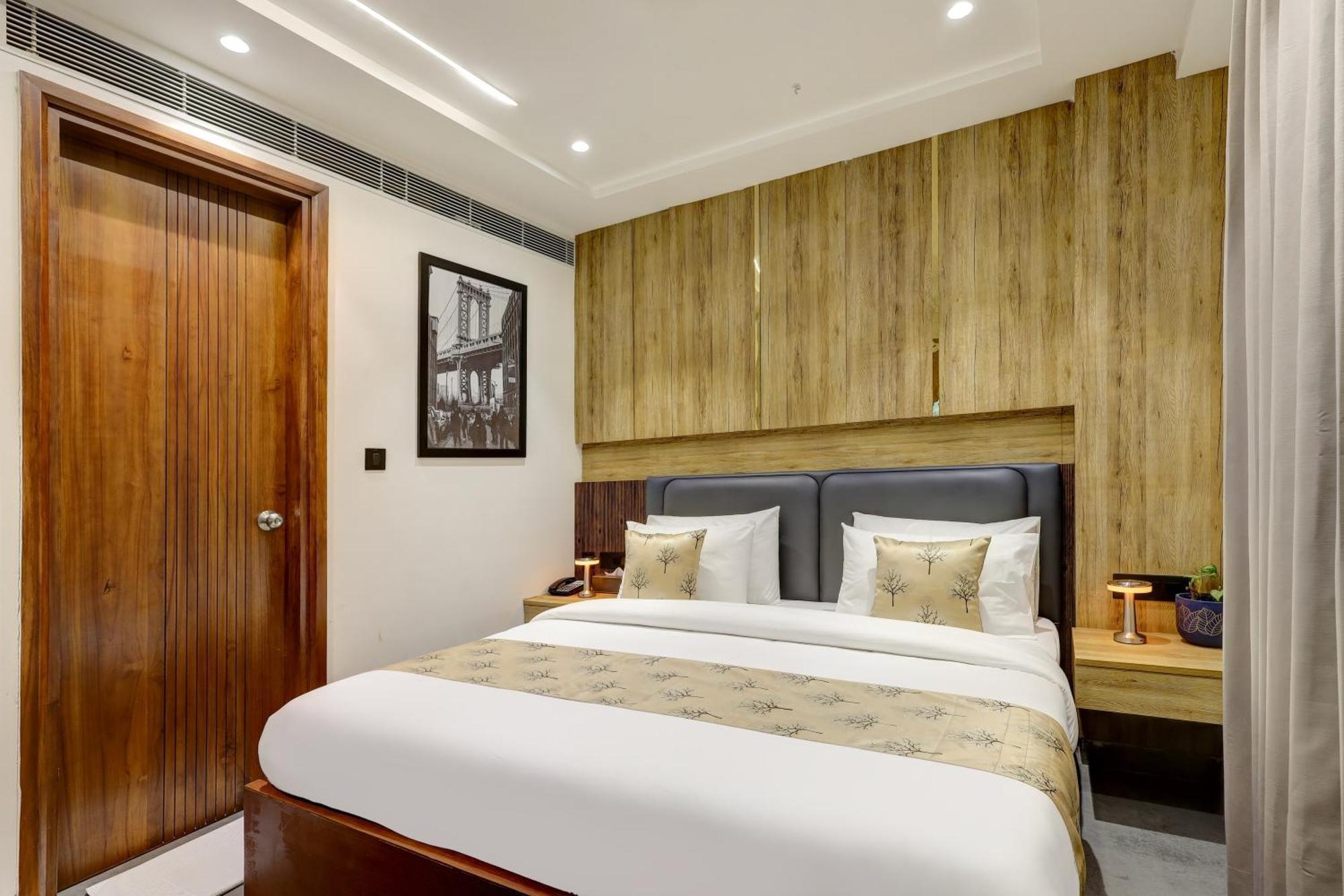 The Tyche New Delhi - Traveller'S Choice Award Winner 2025 Neu-Delhi Exterior foto